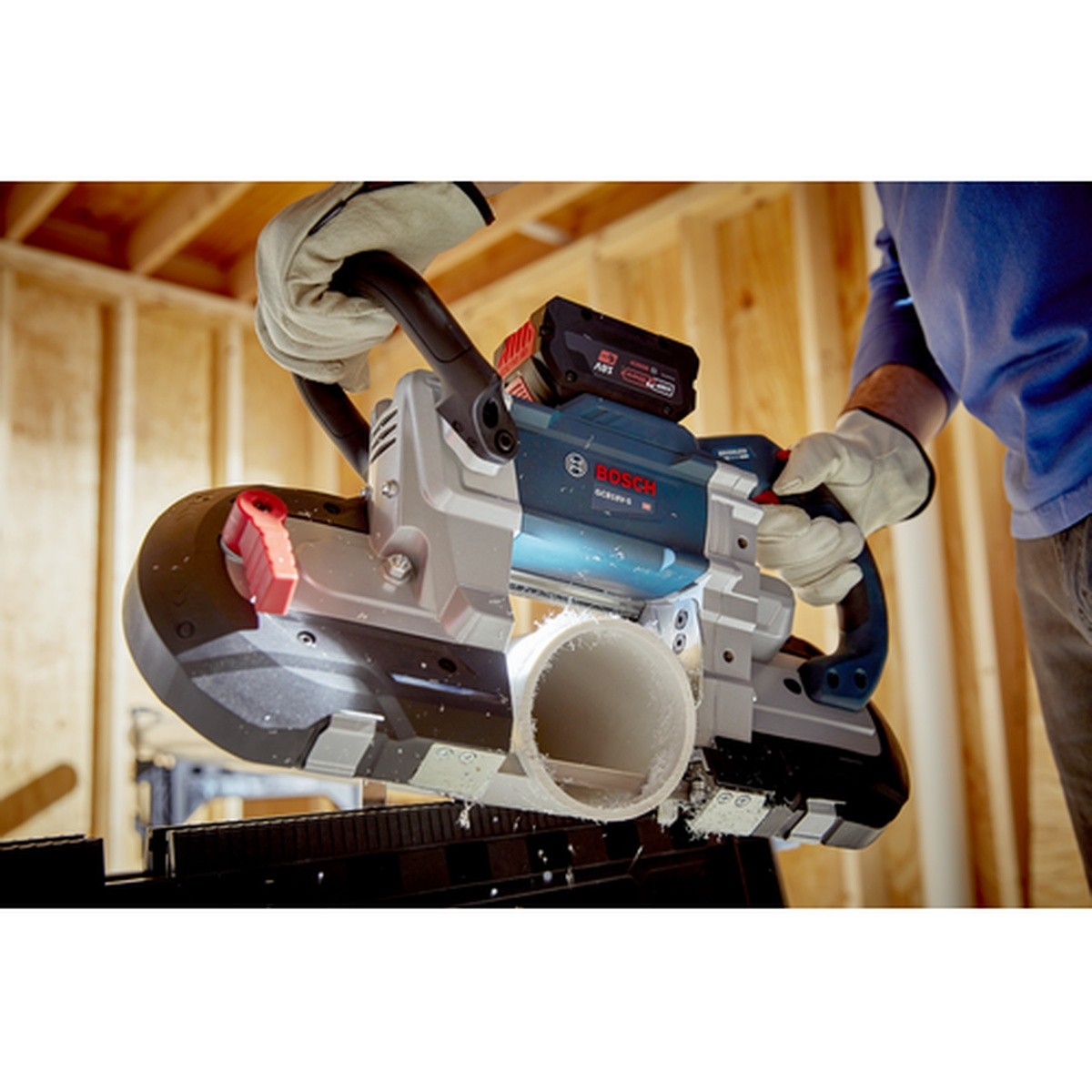 Bosch GCB18V-5B26 18V 5" Deep Cut Portable Band Saw Kit with Charger and Tool Bag (2 Batteries)