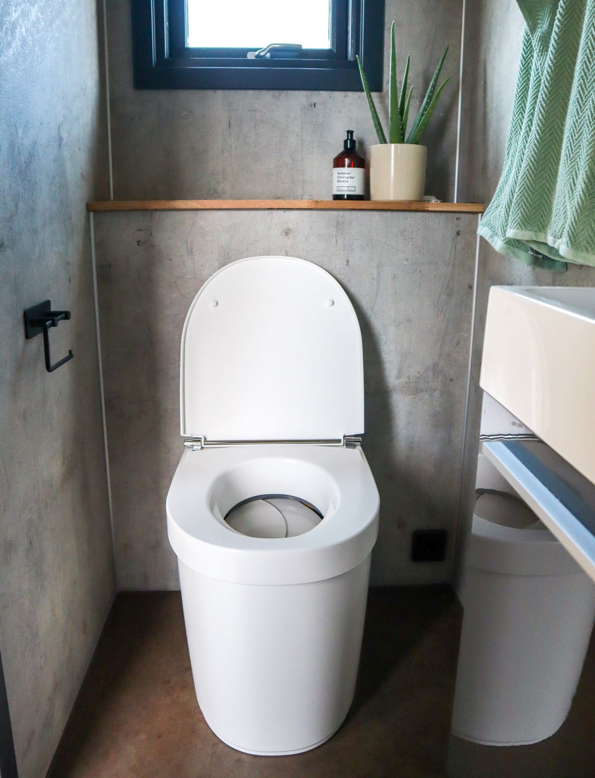 Separett Tiny with Urine Tube Composting Toilet